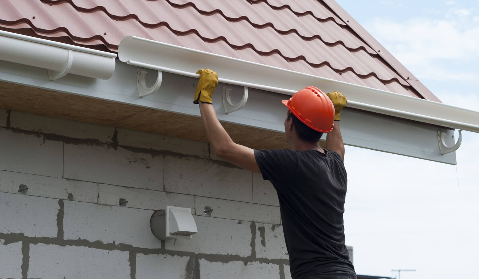 What Is The Wood Called Under The Gutters